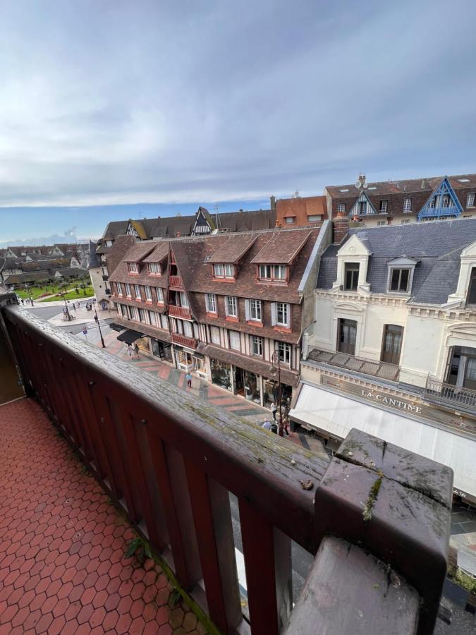 Duplex En Plein Centre, 3min *